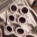 عینک افتابی دخترانه طرح بابونه