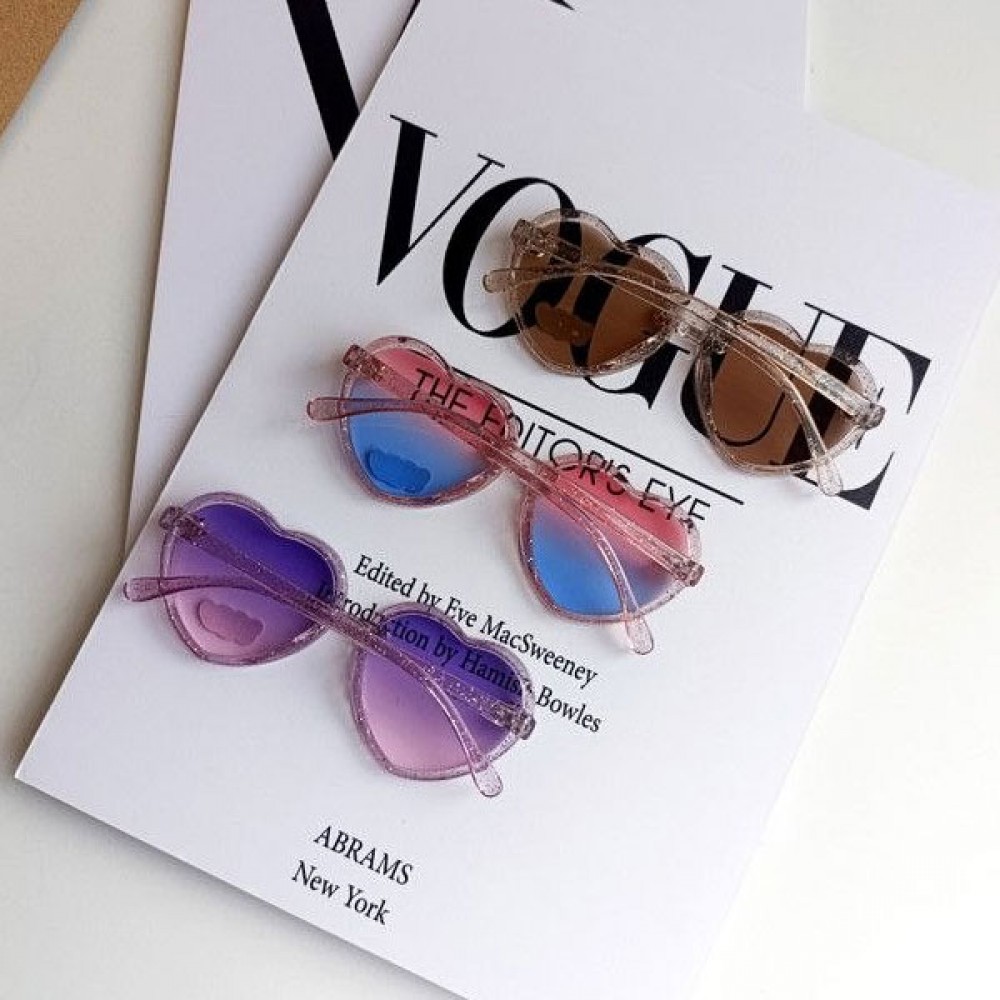 عینک قلبی دخترانه